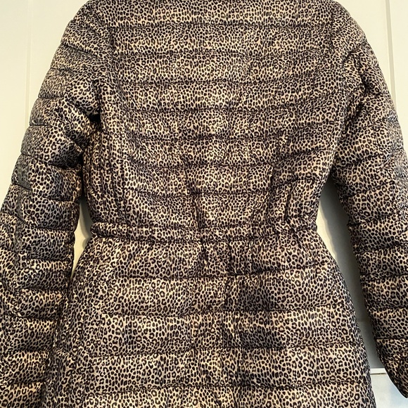 MICHAEL KORS  Packable Quilted Puffer Jacket - Picture 4 of 12